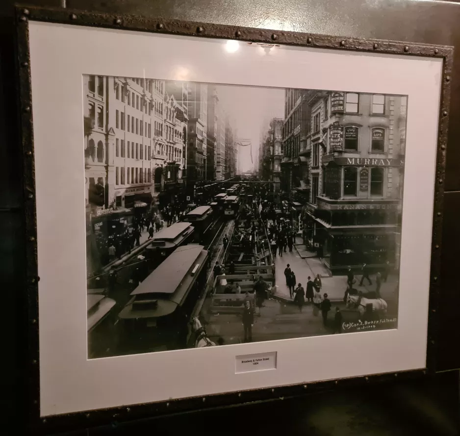 New York ved Broadway & Fulton Street (1904)