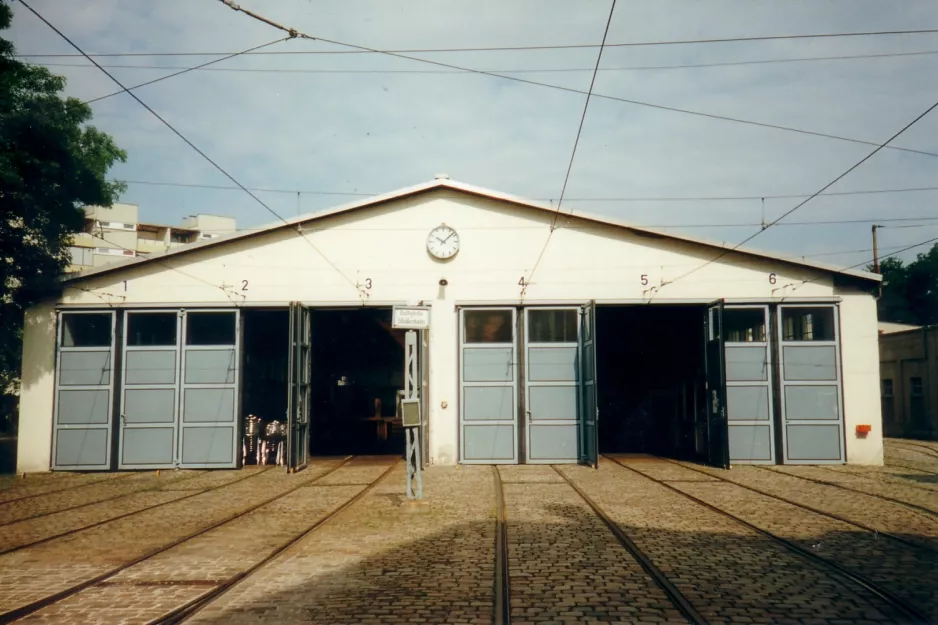 Nürnberg foran Historische Straßenbahndepot St. Peter (1998)