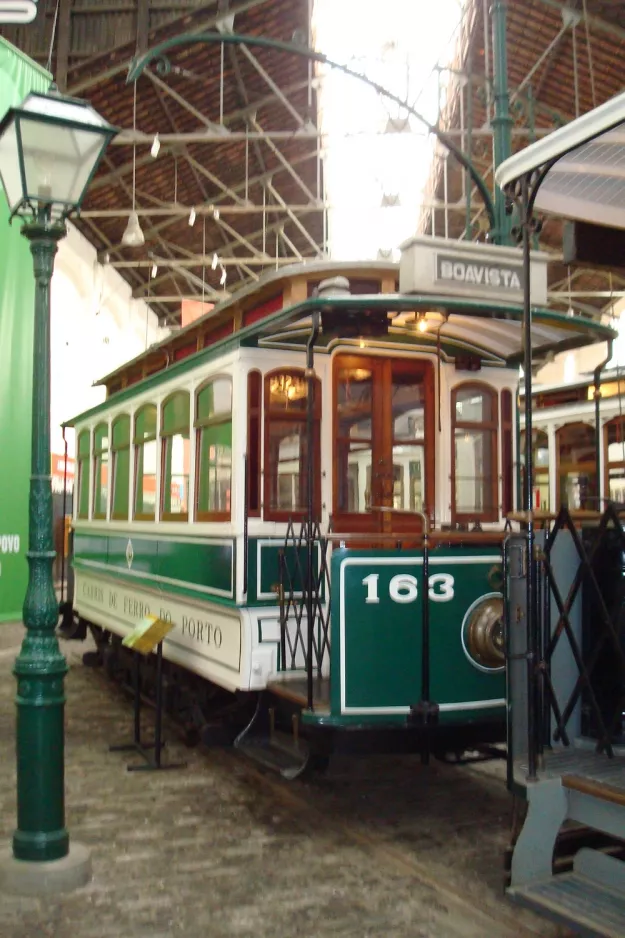 Porto motorvogn 163 i Museu do Carro Eléctrico (2008)