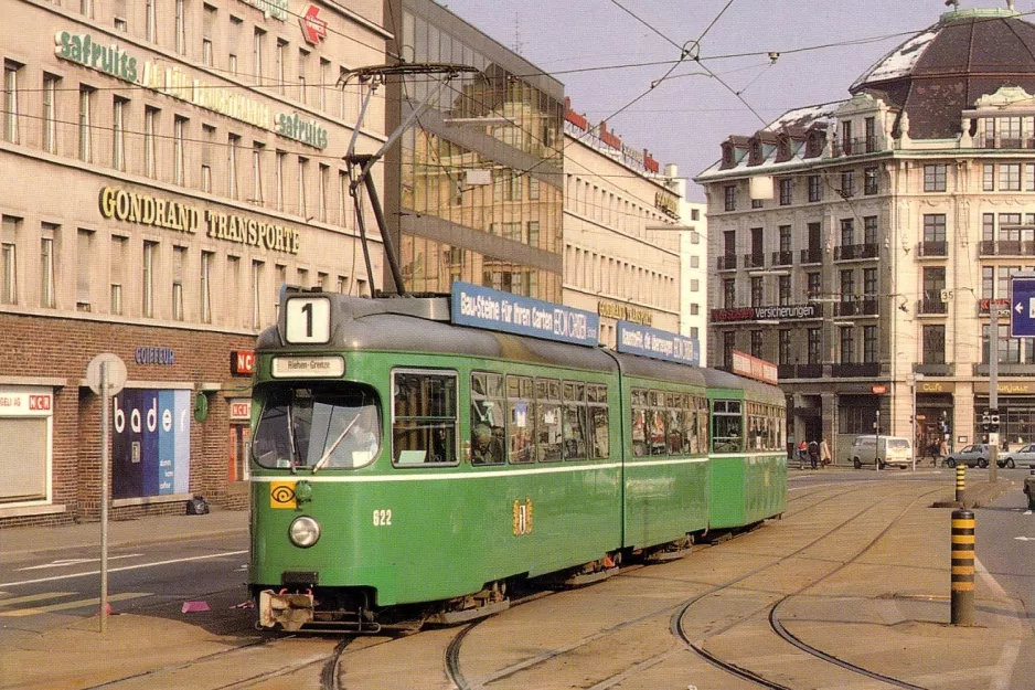 Postkort: Basel sporvognslinje 1 med ledvogn 622 ved Markthalle (1987)