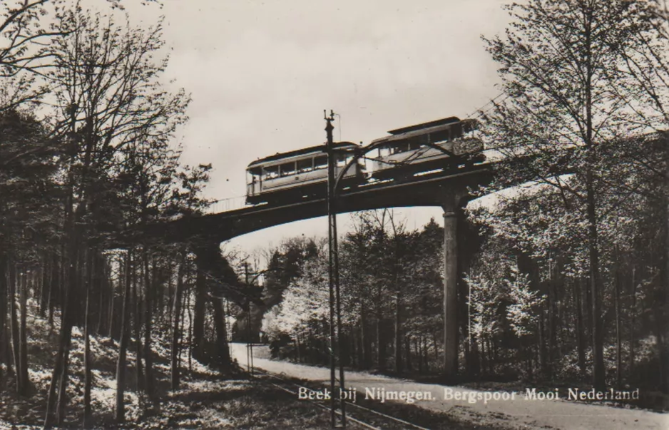 Postkort: Beer bij Niemegen. Bergspoor Mooi Nederland. (1950)