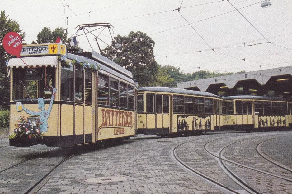 Postkort: Darmstadt museumsvogn 17 foran Böllenfalltor (1987)