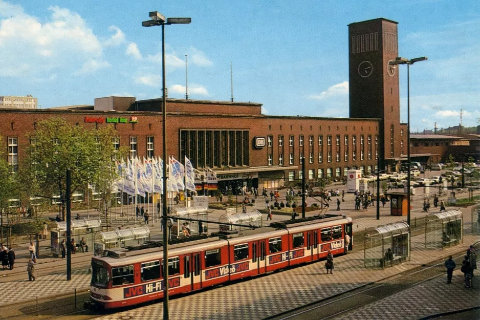 Postkort: Düsseldorf ved Hauptbahnhof (1975)