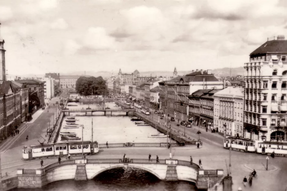 Postkort: Gøteborg på Västra Hamngatan (1920)