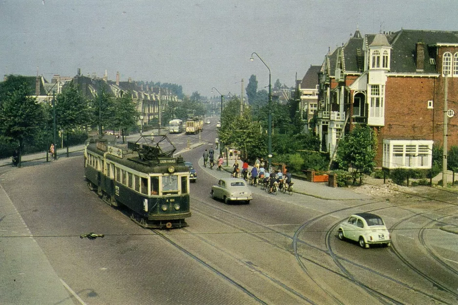 Postkort: Haarlem motorvogn A 611/612 på Rijnsburgerweg (1960)