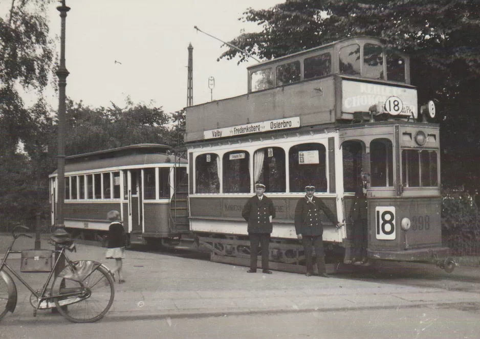 Postkort: København sporvognslinje 18 med dobbeltdækker-motorvogn 398 ved Svanemøllen (1933)