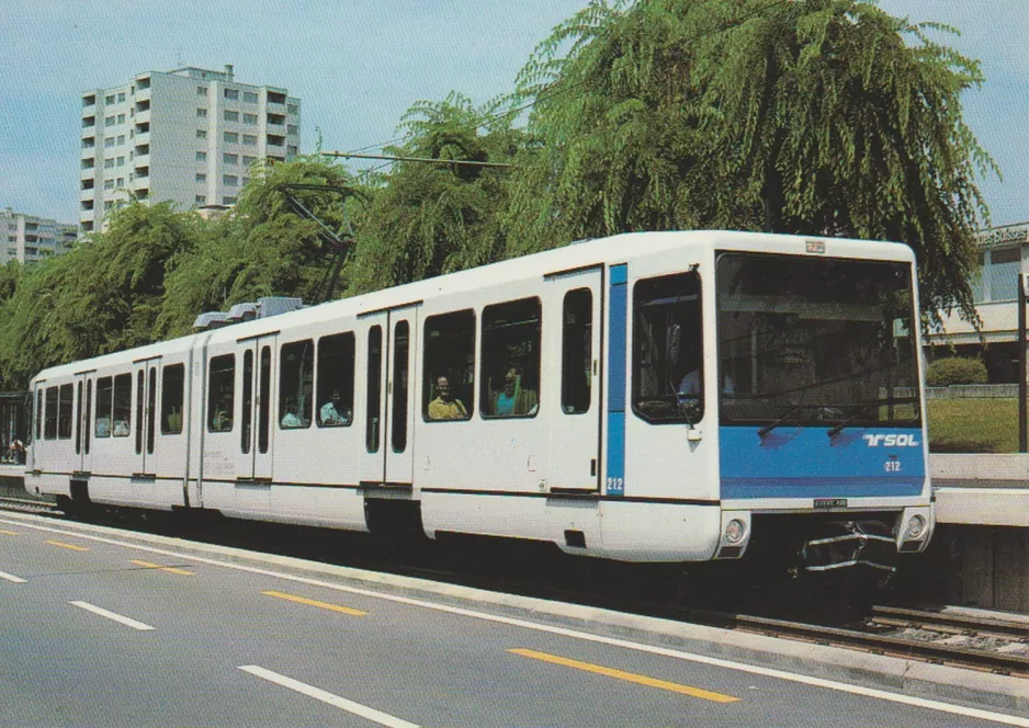 Postkort: Lausanne sporvognslinje M1 med ledvogn 212 på Avenue de Provence (1991)