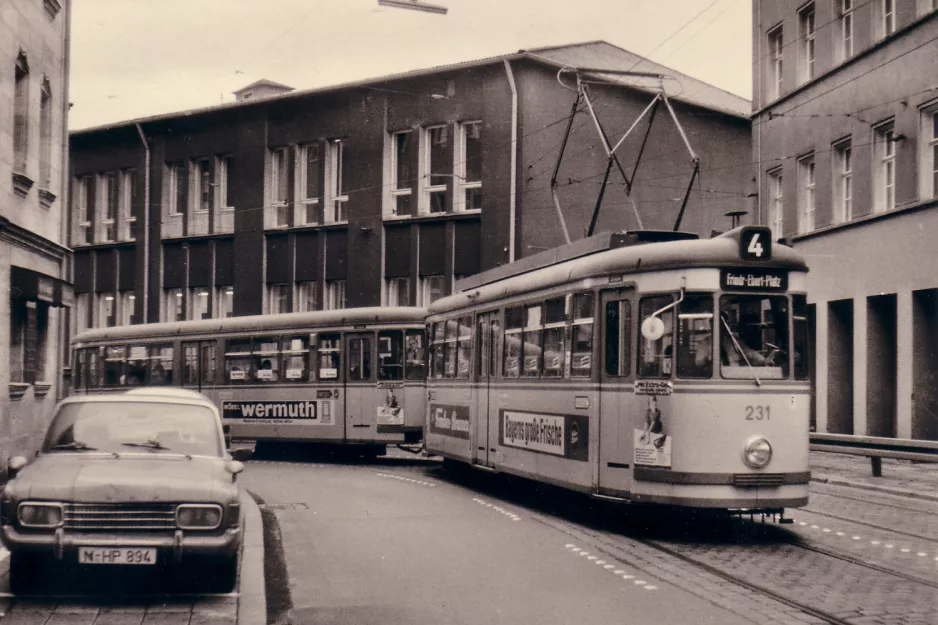 Postkort: Nürnberg sporvognslinje 4 med motorvogn 231 på Kirchenweg (1976)