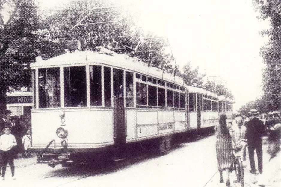 Postkort: Trondheim sporvognslinje 9, Gråkallbanen med motorvogn 2 ved St. Olavs gate (1924)