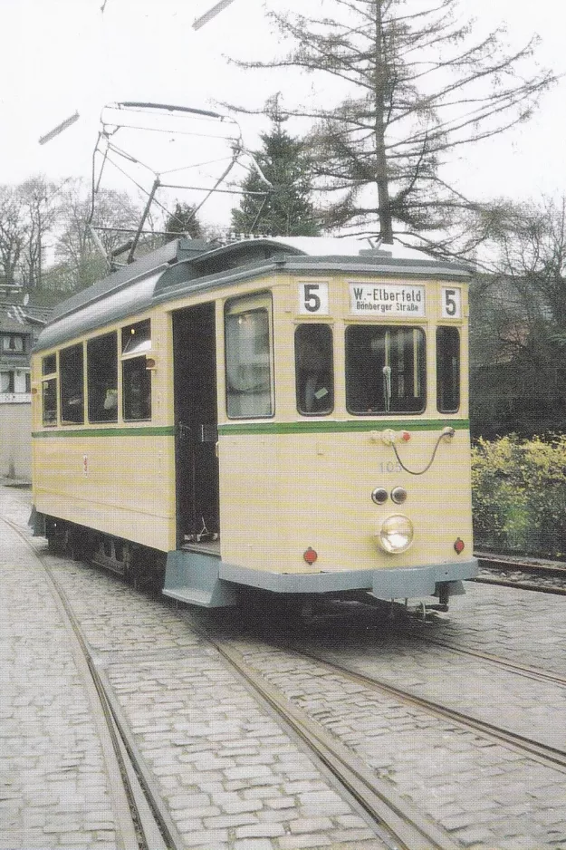 Postkort: Wuppertal motorvogn 105 foran Bergischen Museumsbahnen (2000)