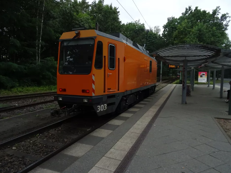 Potsdam arbejdsvogn 303, bagsiden Bhf Rehbrücke (2023)