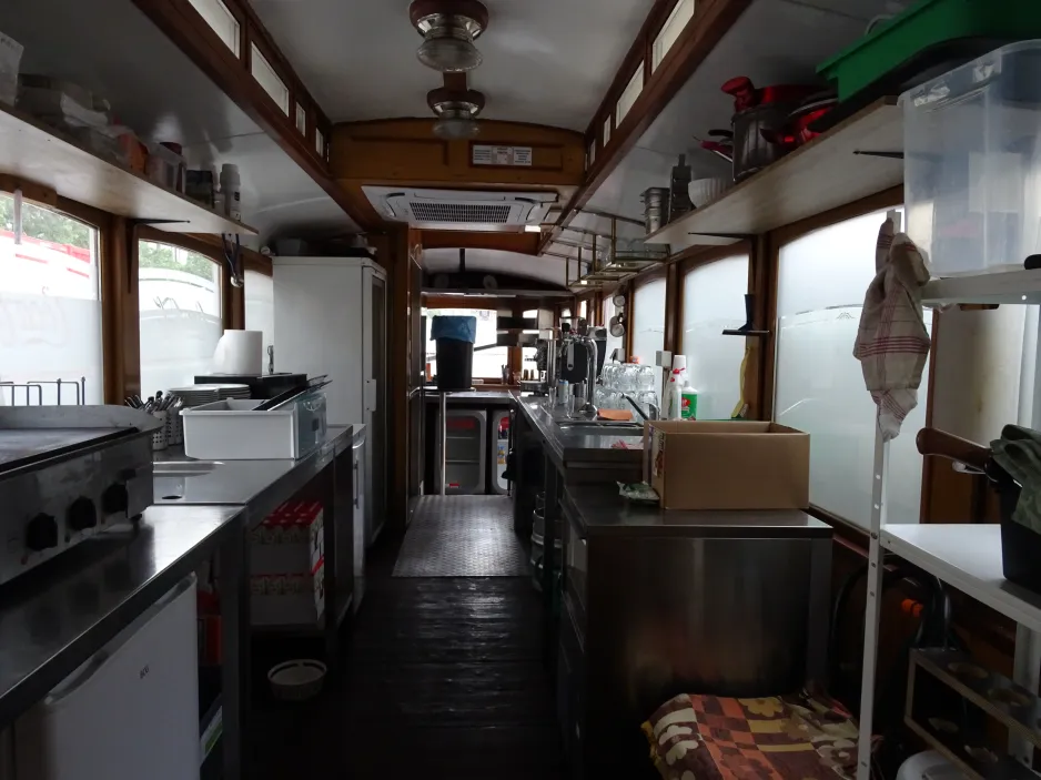 Prag motorvogn 2077, forsiden Café Tramvaj (2024)