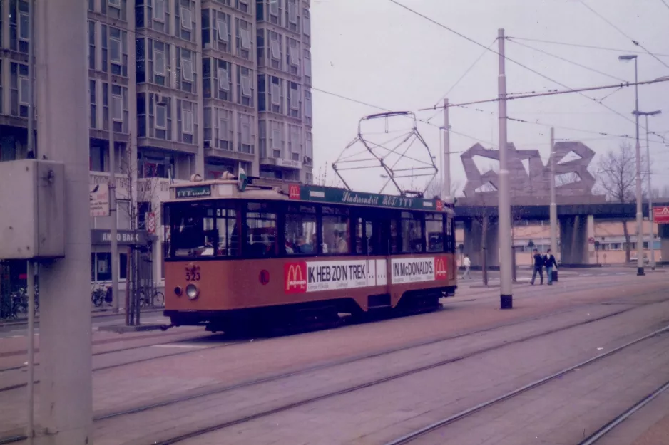 Rotterdam museumslinje 10 med motorvogn 523 ved Centraal (1987)