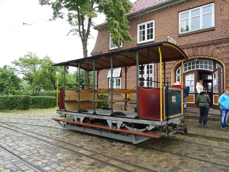 Schönberger Strand åben bivogn 93 foran Museumsbahnhof (2019)