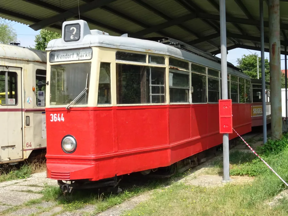 Schönberger Strand motorvogn 3644 inde i Tramport (2021)