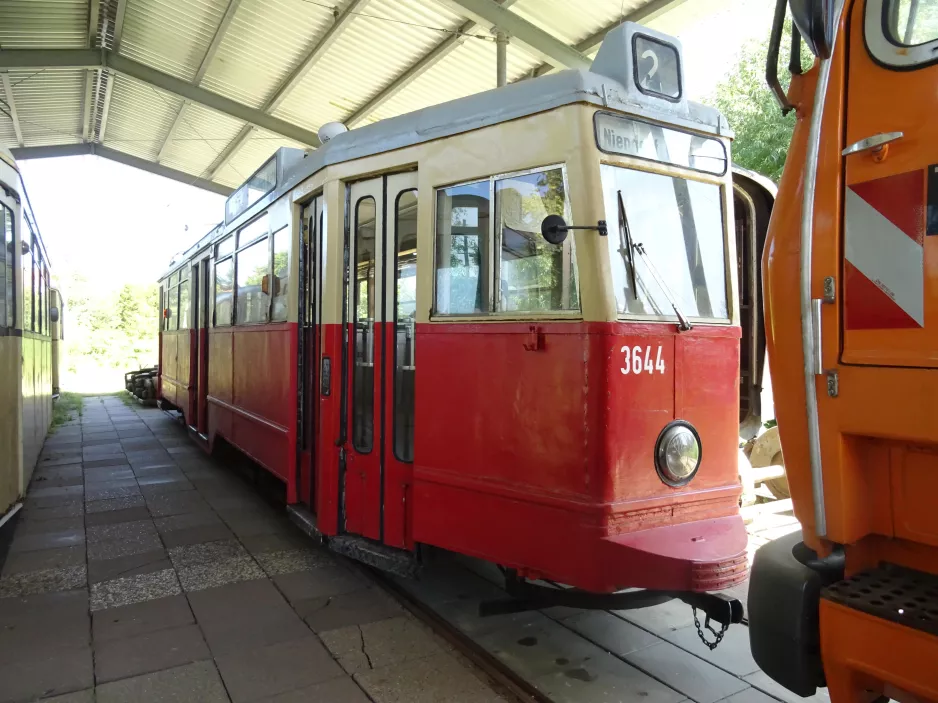 Schönberger Strand motorvogn 3644 inde i Tramport (2023)