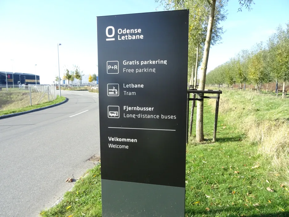 Skilt: Odense tæt på Parkering Odense Syd Park & Ride (2024)