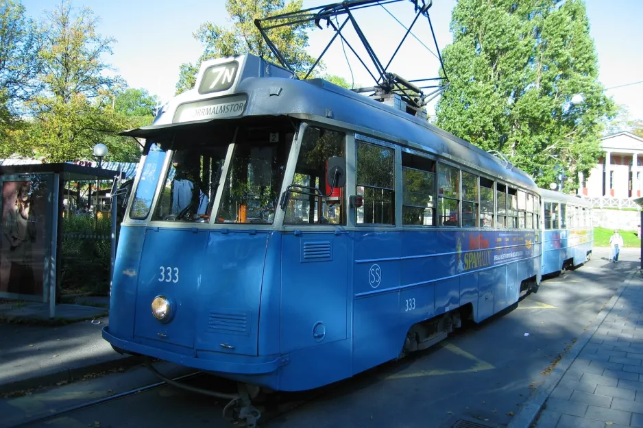 Stockholm Djurgårdslinjen 7N med motorvogn 333 ved Skansen (2011)