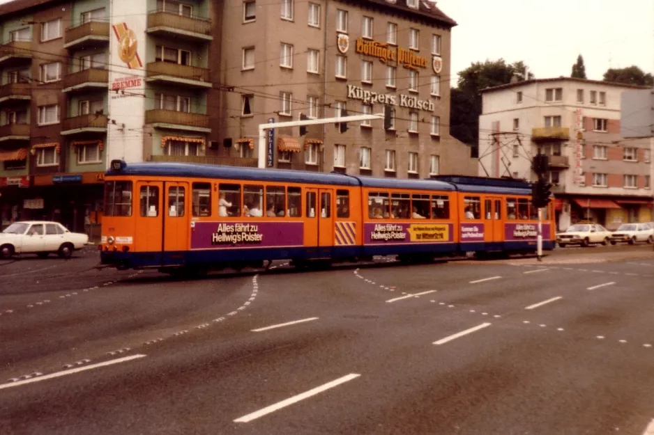 Wuppertal sporvognslinje 608 med ledvogn 3825 nær Wuppertal-Oberbarmen (1981)