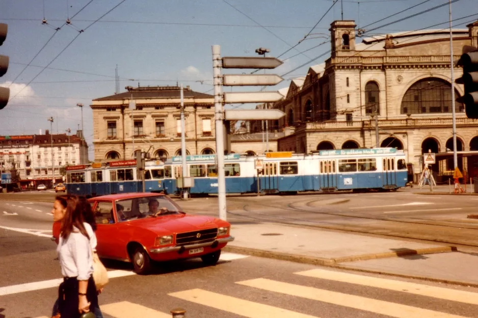 Zürich sporvognslinje 13  på Bahnhofplatz HB (1981)