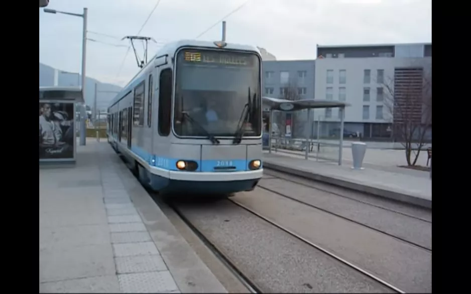 Sporvogne i Grenoble (2011)