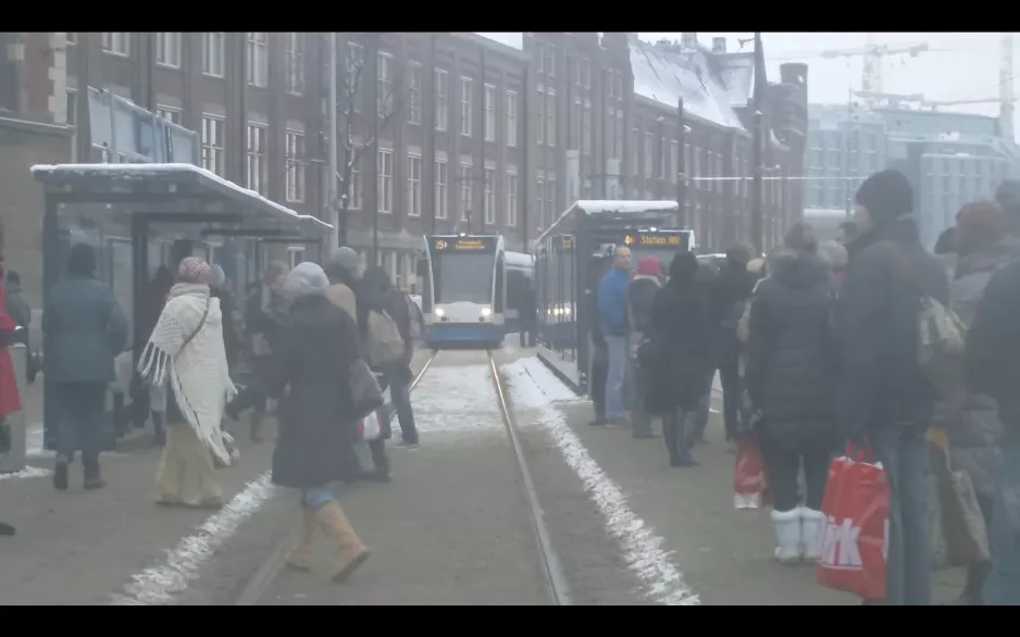 Tram lijn 26 Amsterdam Centraal Station - Zeeburgereiland - IJburg (2010)